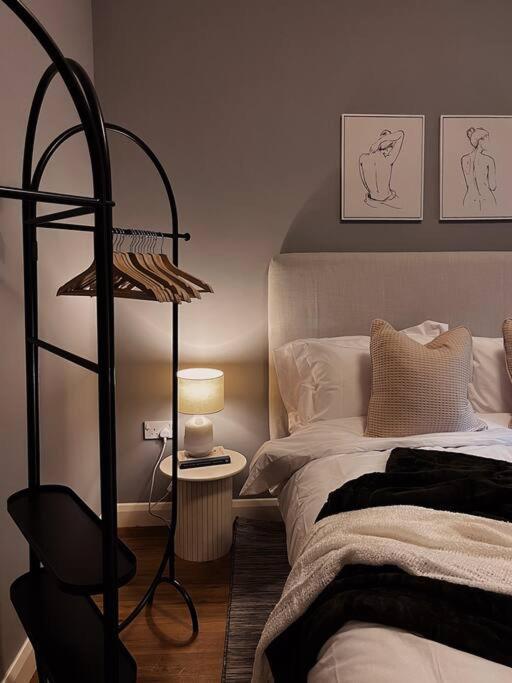 Modern Ground Floor Apartment 토드모던 외부 사진