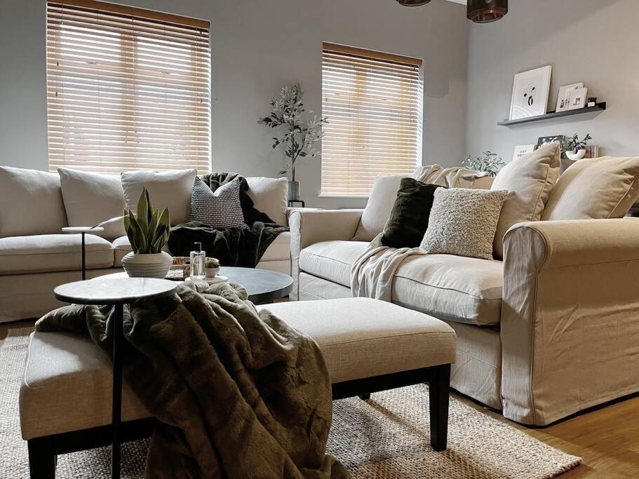 Modern Ground Floor Apartment 토드모던 외부 사진